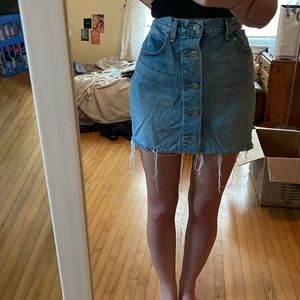 Levi’s button up skirt